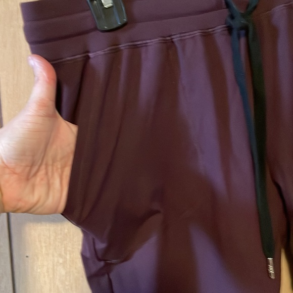 Zyia Joggers size large - Picture 5 of 9